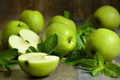 Obstteller Äpfel