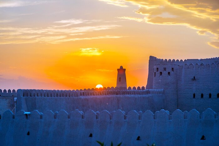 Fototapete Orientalische Landschaft bei Sonnenuntergang