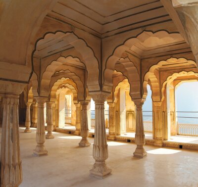 Fototapete Originelle Säulen in Palast