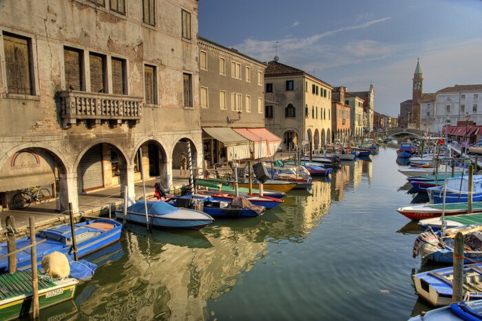 Fototapete Panorama der Gebäude und des Kanals