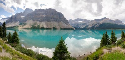 Fototapete Panorama der grauen Berge in Kanada