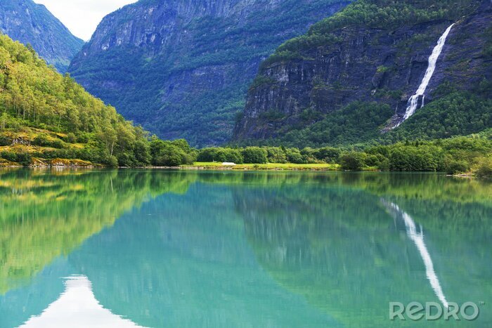 Fototapete Panorama der norwegischen Berge und Seen