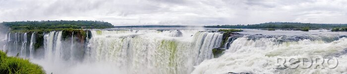 Fototapete Panorama des Wasserfalls