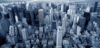 Panorama von Manhattan in Blautönen
