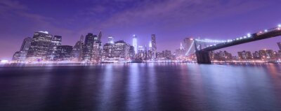 Fototapete Panorama von Manhattan in Violett