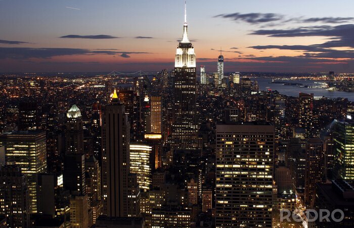 Fototapete Panorama von New York bei Dämmerung