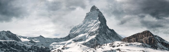 Fototapete Panoramic view to the majestic Matterhorn mountain, Valais, Switzerland