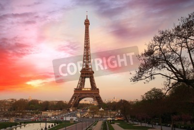 Fototapete Paris Eiffelturm bei Sonnenuntergang