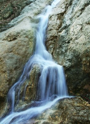 Fototapete Reißender Wasserfall und Natur