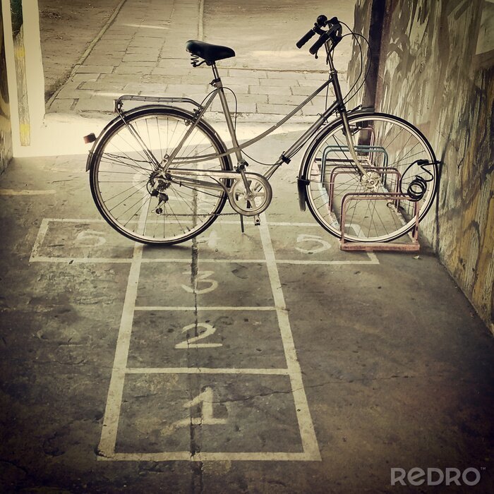 Fototapete Retro-Fahrrad auf dem Bürgersteig