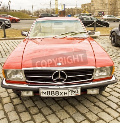 Fototapete Rotes Auto Mercedes