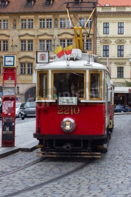 Fototapete Rotes Fahrzeug in der Stadt