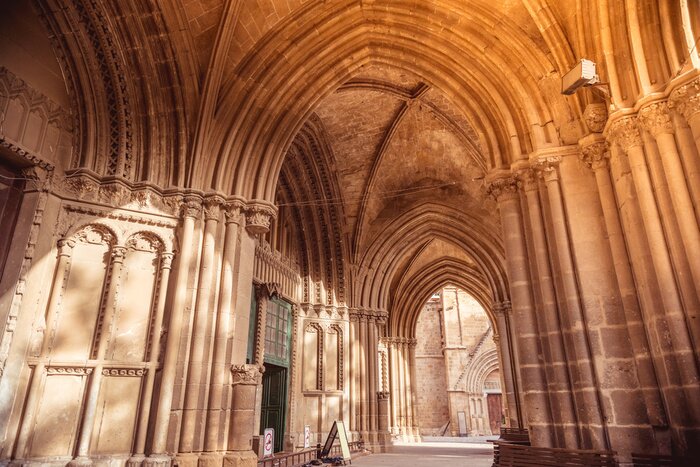 Fototapete Säule 3D im gotischen Stil