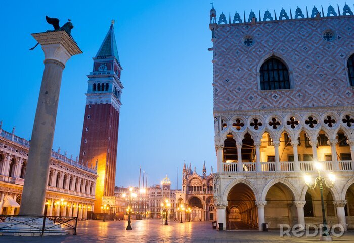 Fototapete Säulen bei venezianischem Marktplatz