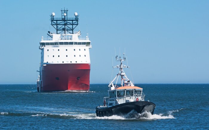 Fototapete Schiff und Lotse