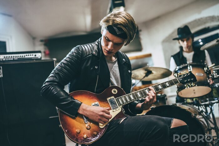 Fototapete Schlagzeuger und Gitarrist der Band