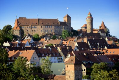 Fototapete Schloss über Stadt in Nürnberg