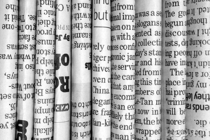 Fototapete Schwarz-weiße gerollte Zeitungen