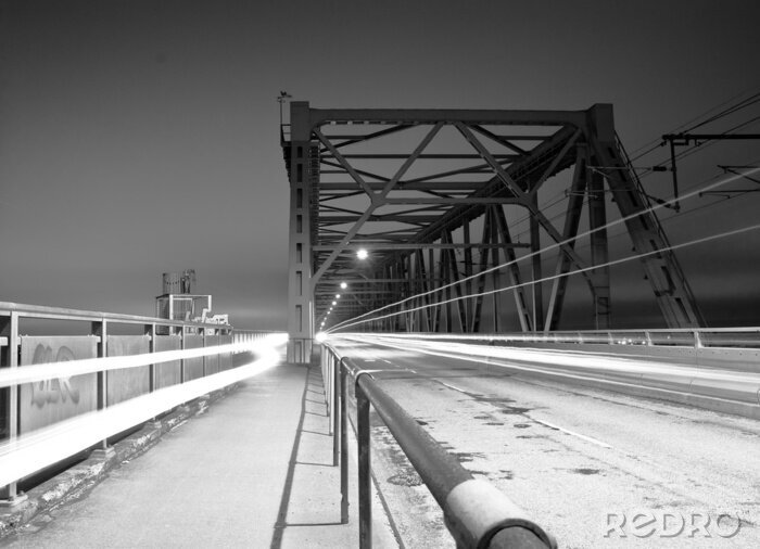 Fototapete Schwarz-weißes Foto der Brücke