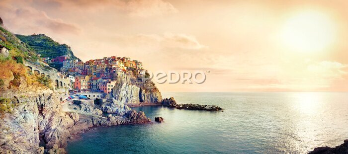 Fototapete Seascape with town on rock of Manarola, at famous Cinque Terre National Park. Liguria, Italy
