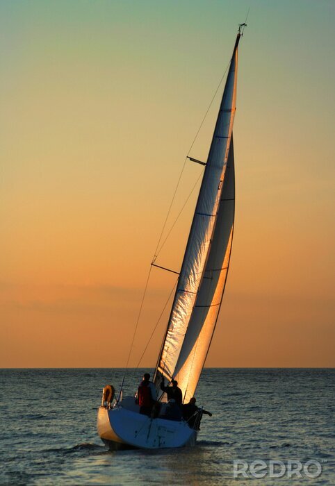 Fototapete Segelboot bei Sonnenuntergang