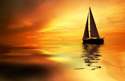 Segelboot im gelben Himmel
