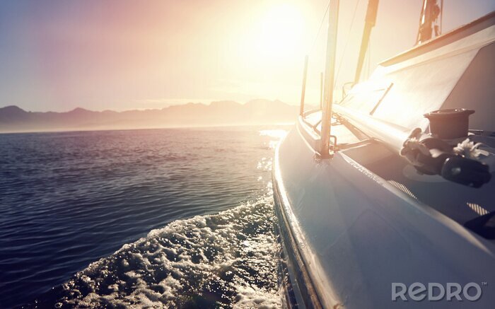 Fototapete Segelboot Meer und Sonne
