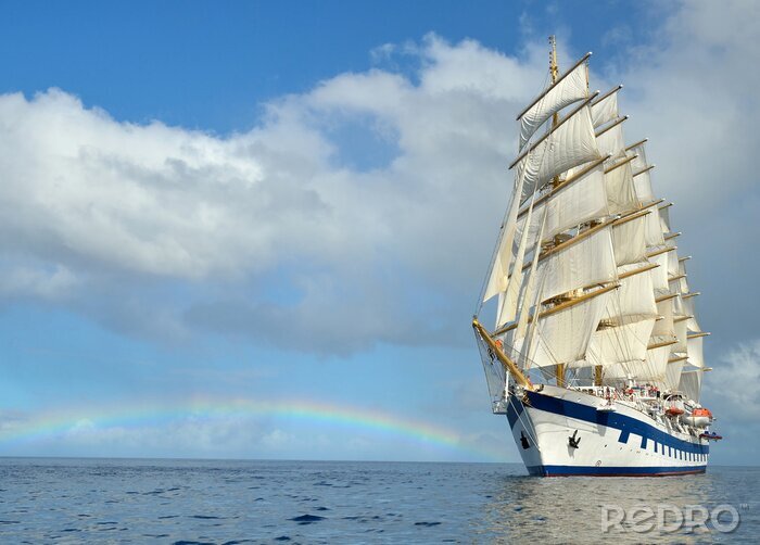 Fototapete Segelschiff auf See mit Regenbogen