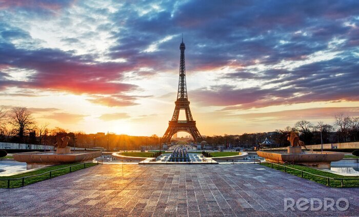 Fototapete Sonnenaufgang in Paris