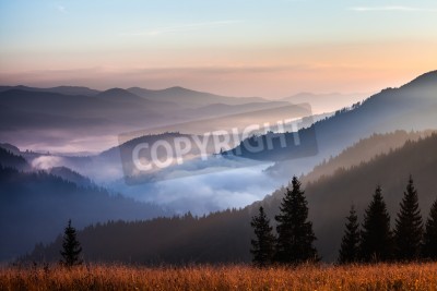 Fototapete Sonnenaufgang vom Berggipfel