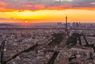 Fototapete Sonnenuntergang hinter der Stadt Paris