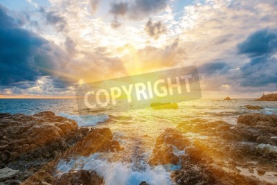 Fototapete Sonnige Landschaft mit Bach