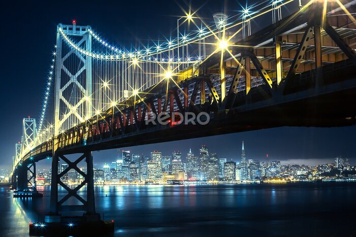 Fototapete Stadt San Francisco in der Dämmerung mit beleuchteter Brücke