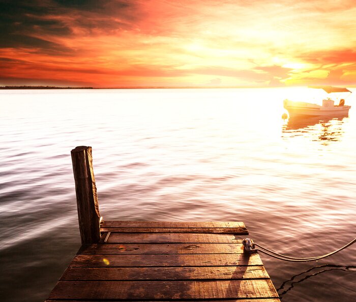 Fototapete Steg am See mit Boot