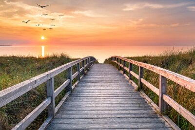 Fototapete Steg zum Meer bei Sonnenaufgang