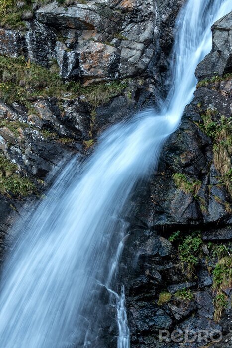Fototapete Steiler Wasserfall