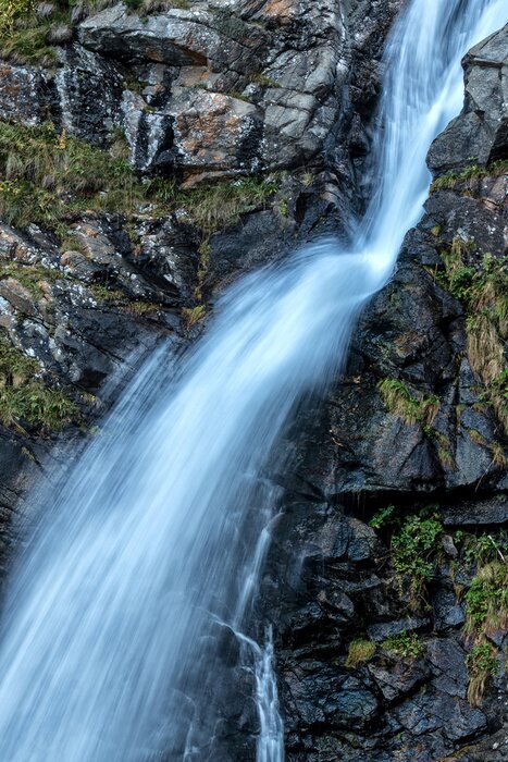 Fototapete Steiler Wasserfall