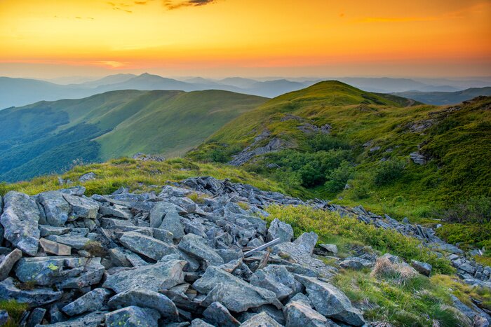 Fototapete Steine und Berge bei Sonnenuntergang