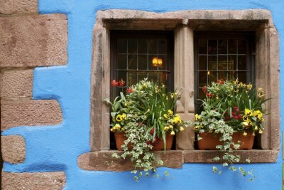 Fototapete Steinfenster mit blauer verzierung