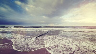 Fototapete Strand 3D und stürmischer Himmel