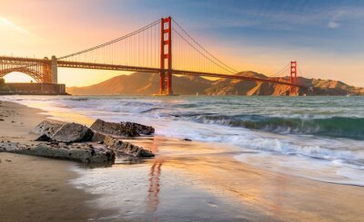 Strand und Brückenansicht von San Francisco