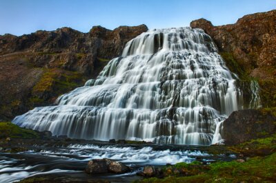 Fototapete Stufenförmiger Wasserfall