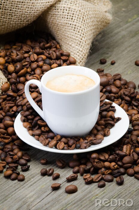 Fototapete Tasse mit Kaffee und Bohnen