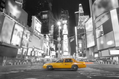Fototapete Taxi auf schwarz-weißem Hintergrund der Stadt