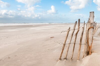 Fototapete The beach at the Maasvlakte near Rotterdam in the Netherlands on a windy but sunny day