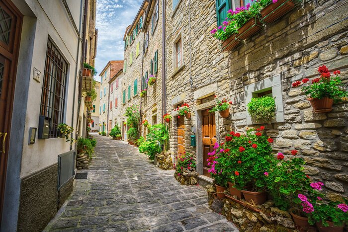 Fototapete Toskanische bunte Gasse