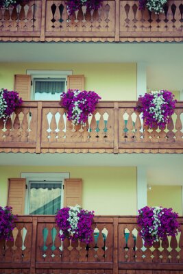 Fototapete Typische balkone in italien