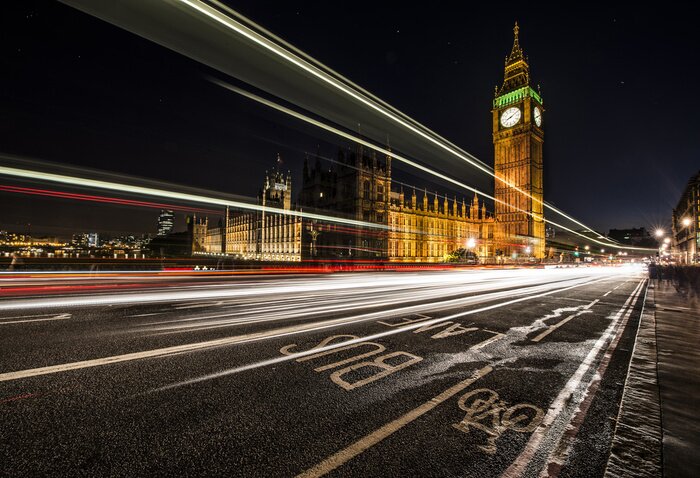 Fototapete Unscharfe Lichter auf einer Brücke in London