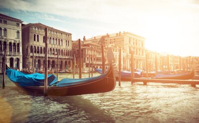 Fototapete Venedig an einem aufgehellten himmel