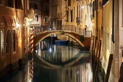 Fototapete Venedig-kanal bei nacht